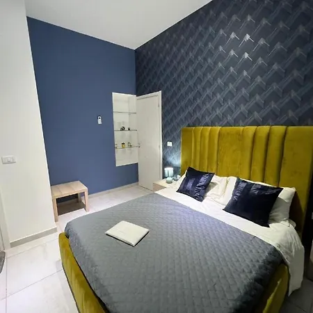 Apartment Sky House Naples